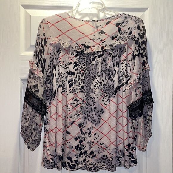 Anthropologie Embroidered Leopard Print Top - Picture 7 of 9
